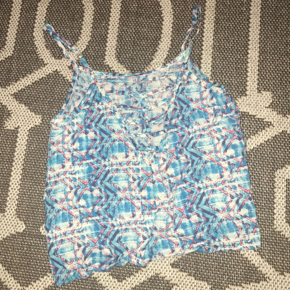 Cute Chloe K top!
